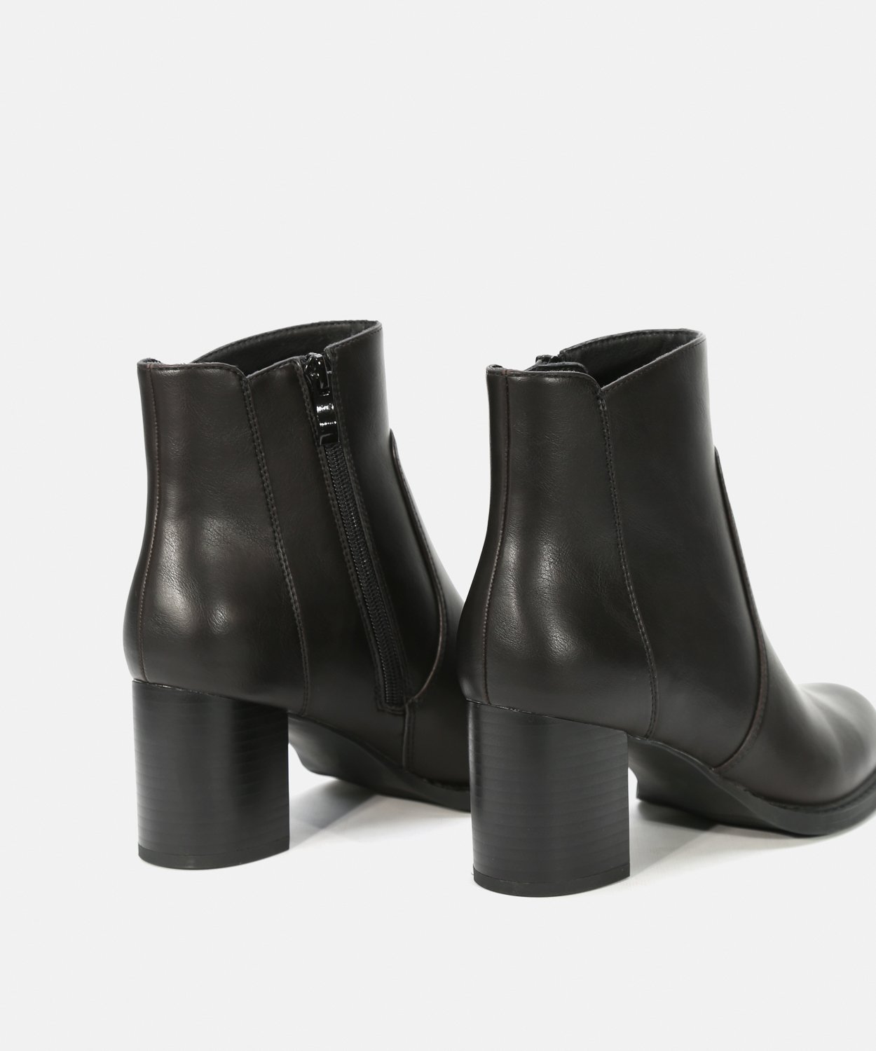 Botines b&aacute;sicos tac&oacute;n liso image number null